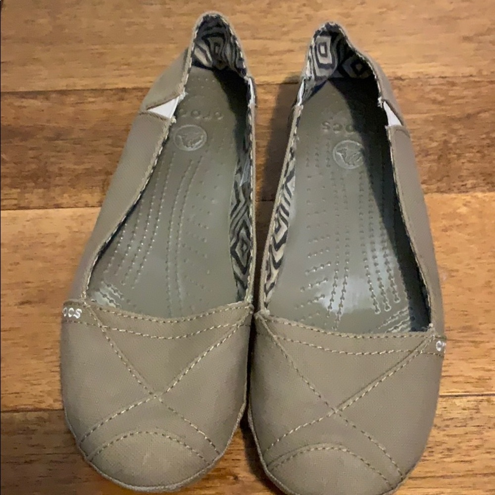 Khaki Angeline Crocs flats